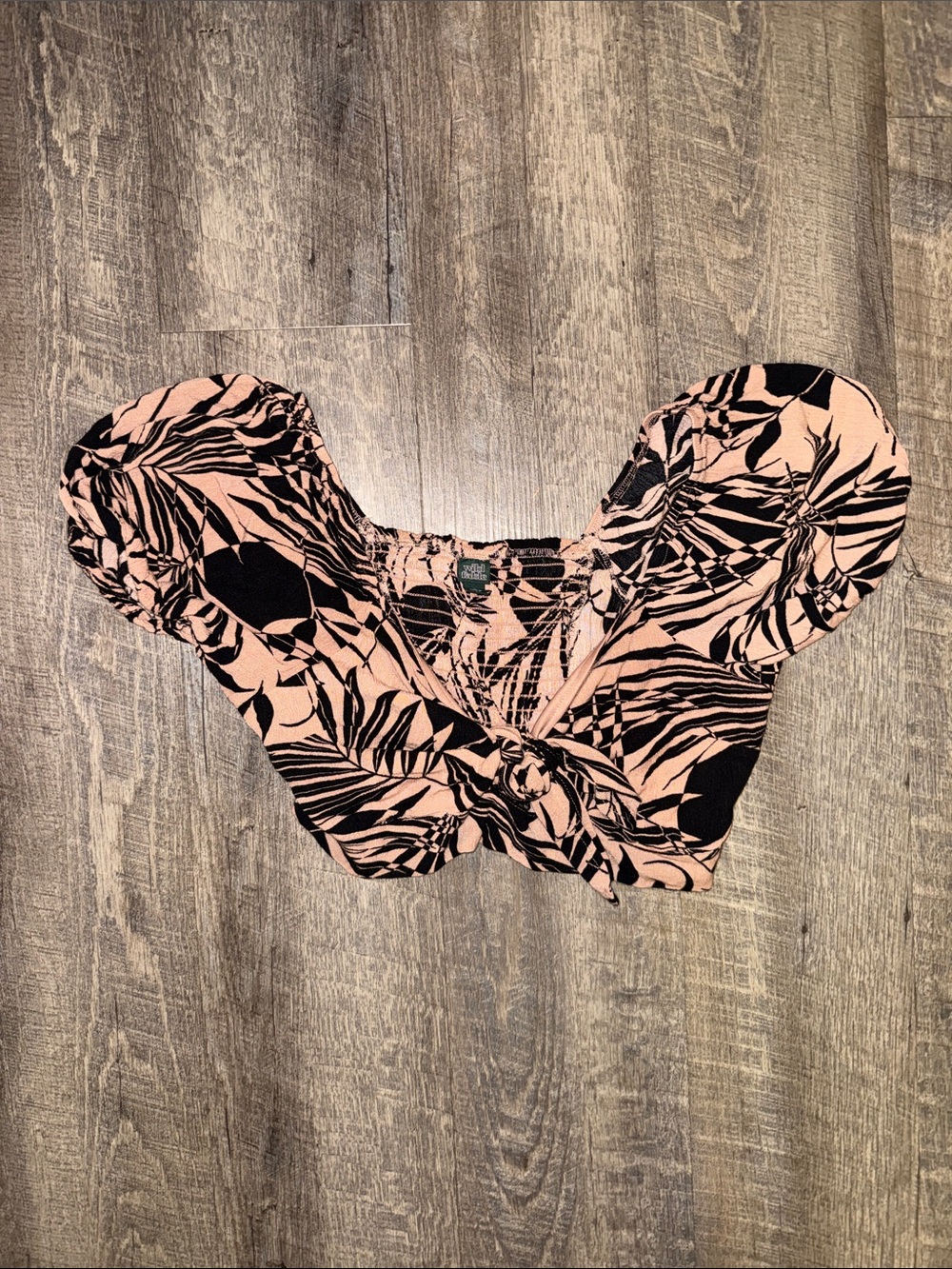 wild fable Pink & Black Floral Tie-Front Puff Sleeve Crop Top